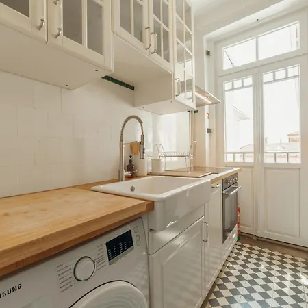 Apartment Downtown Retro Bolhao By Vacationy