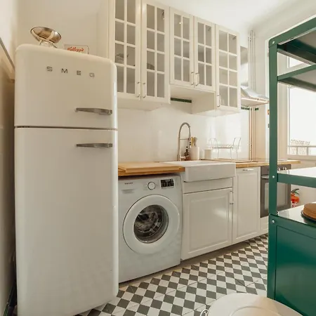 Apartment Downtown Retro Bolhao By Vacationy *